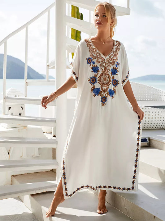 New Bohemian Dress Sold Embroidered Long Kaftan Pareos Maxi Dress